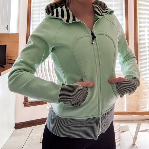 Lululemon women's scuba hoodie (size 6) - Picture 1 of 8
